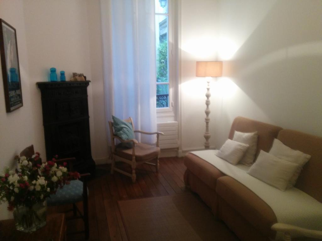 La Cour Du 5Eme - Chambre D'Hotes Paris Bagian luar foto