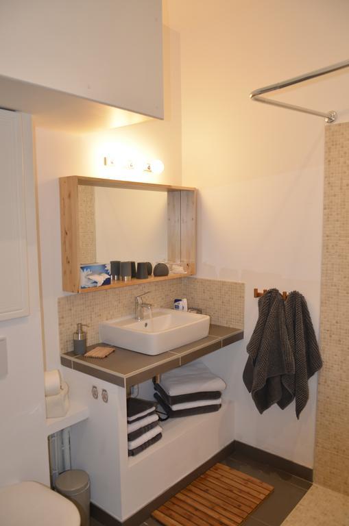 La Cour Du 5Eme - Chambre D'Hotes Paris Ruang foto